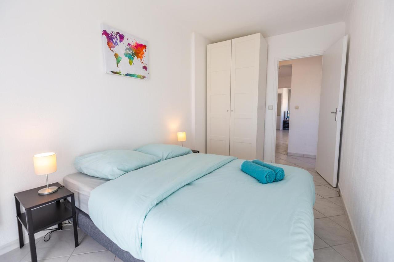 Superbe 100M2 - 2 Balcons - Proche Gare - Climatise Appartement Marseilles Buitenkant foto